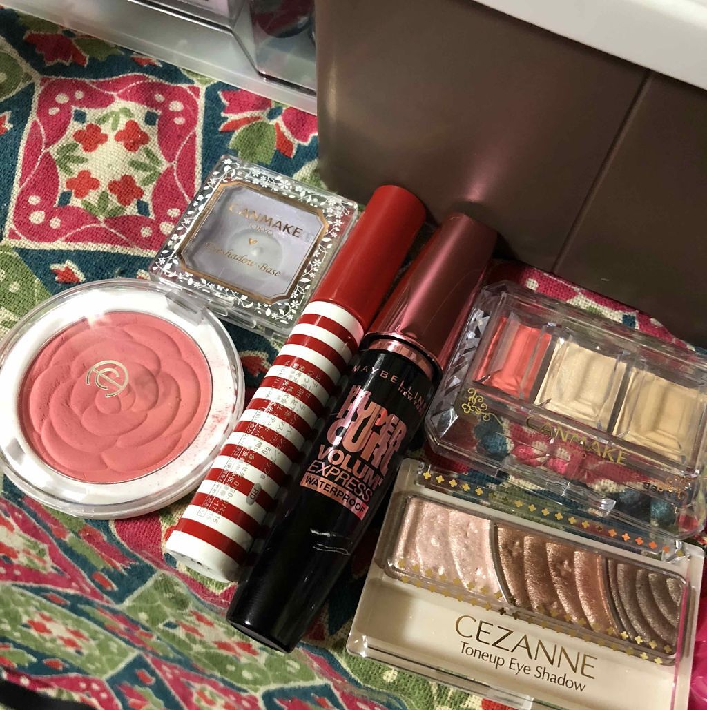 ボリューム エクスプレス ハイパーカール ウォータープルーフ N/MAYBELLINE NEW YORK/マスカラを使ったクチコミ（1枚目）