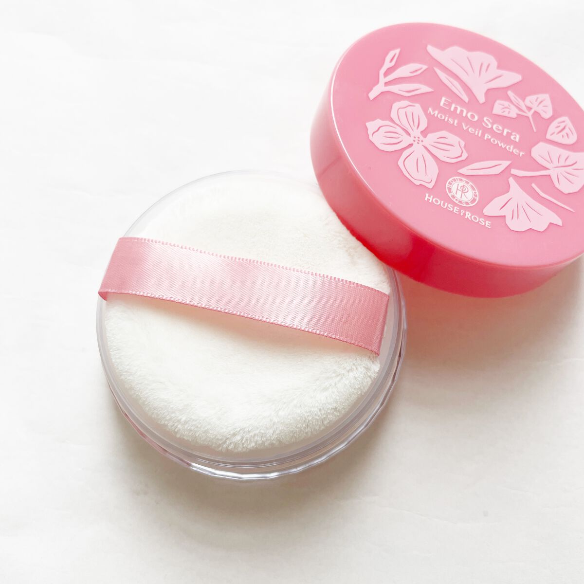 エモセラ モイストヴェールパウダー/ハウス オブ ローゼ/ルースパウダーを使ったクチコミ（2枚目）