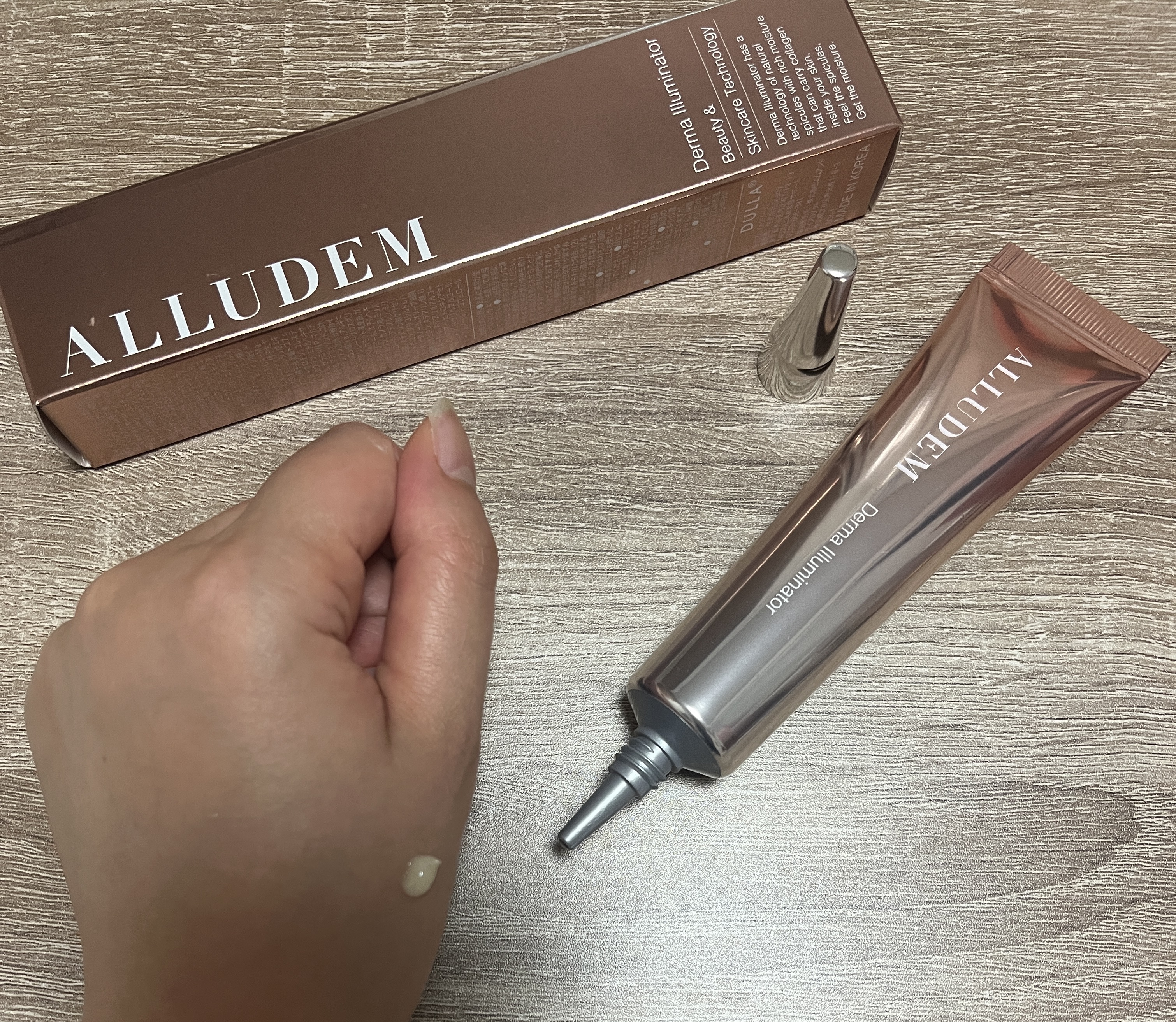 ダーマイルミネーター/ALLUDEM/美容液を使ったクチコミ（2枚目）