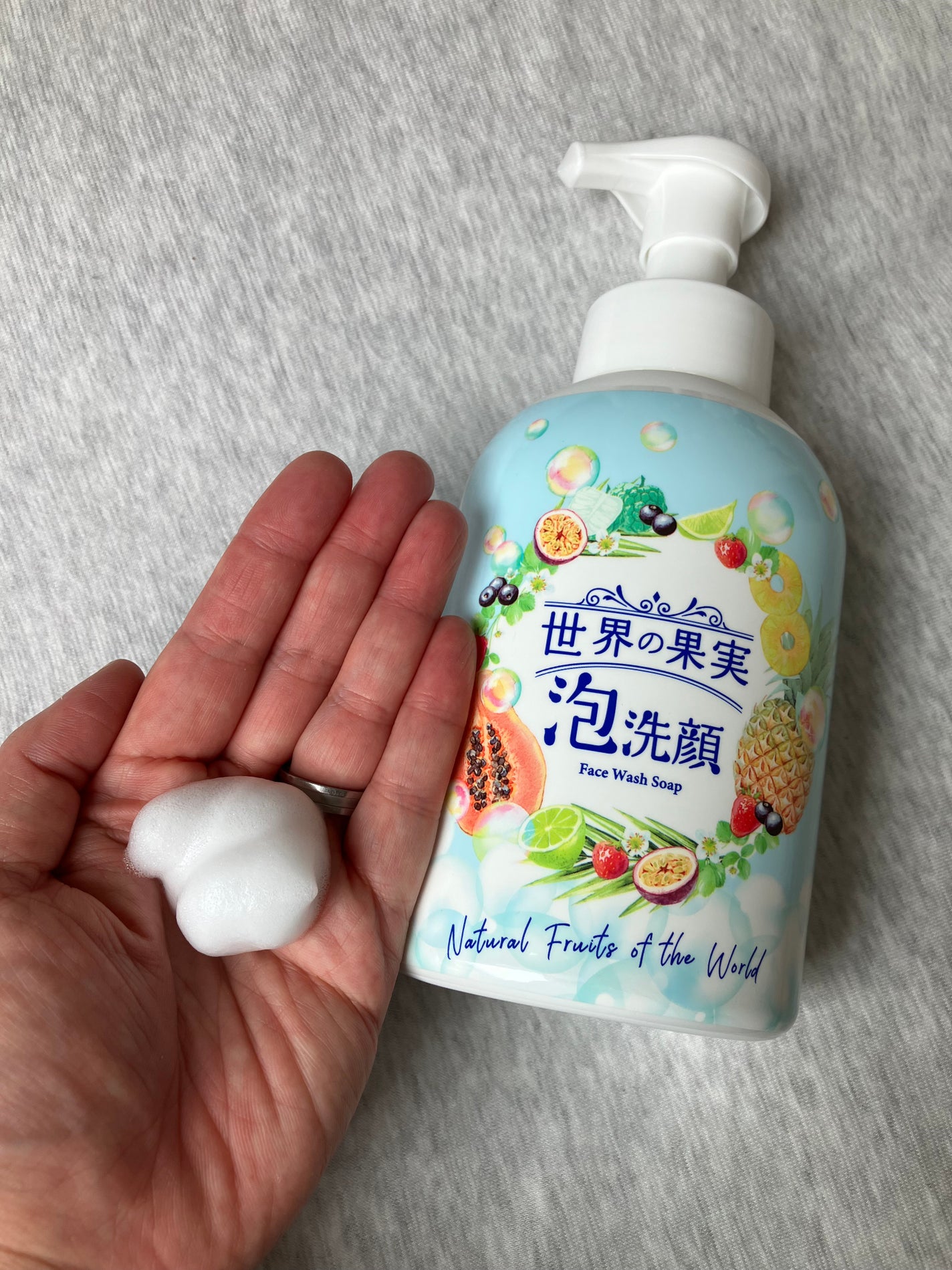 世界の果実 すっきり泡洗顔/世界の果実/泡洗顔を使ったクチコミ(3枚目)