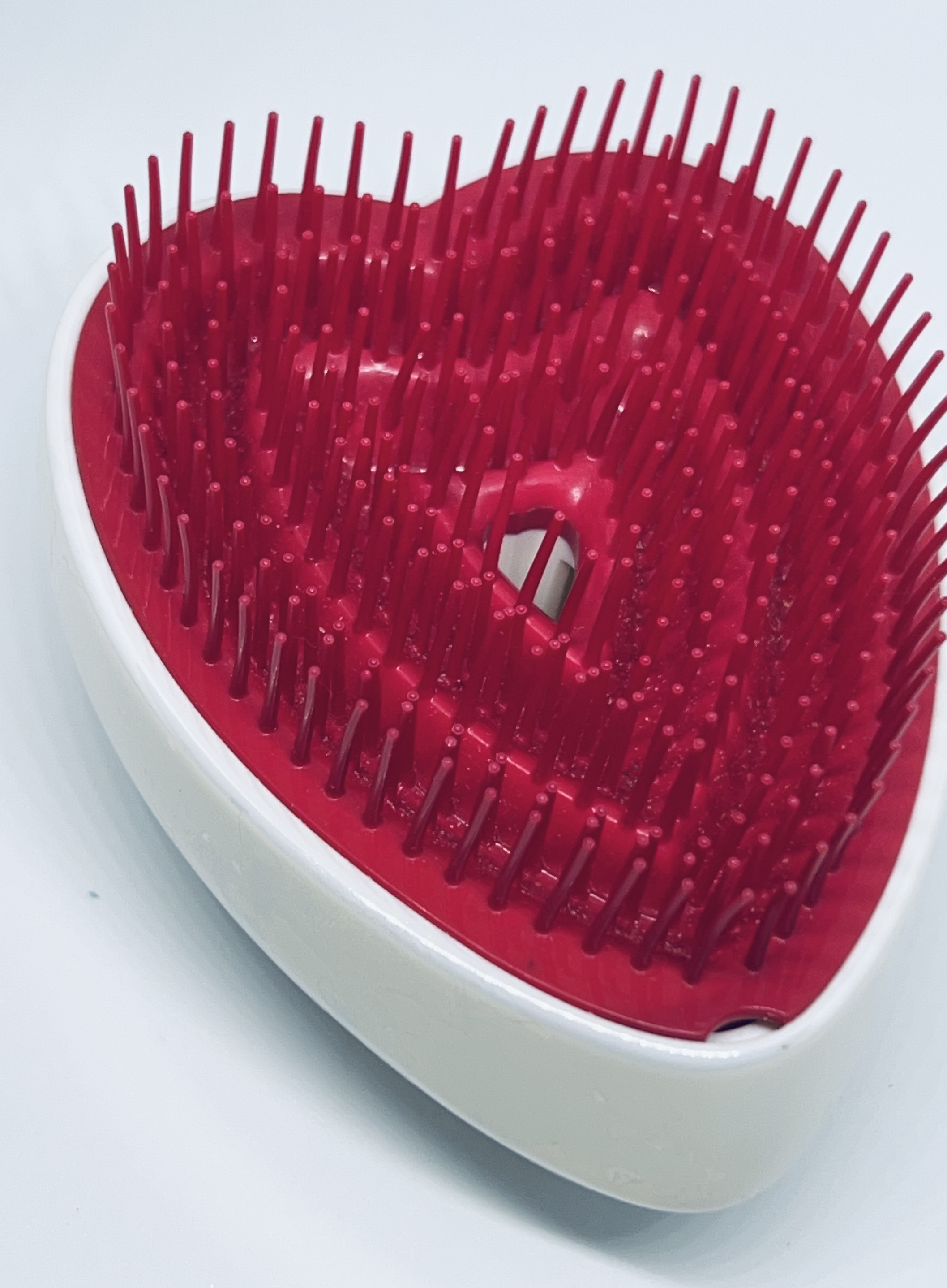 リファ ハートブラシ Aurora White（オーロラホワイト）/ReFa/頭皮ケアを使ったクチコミ（2枚目）