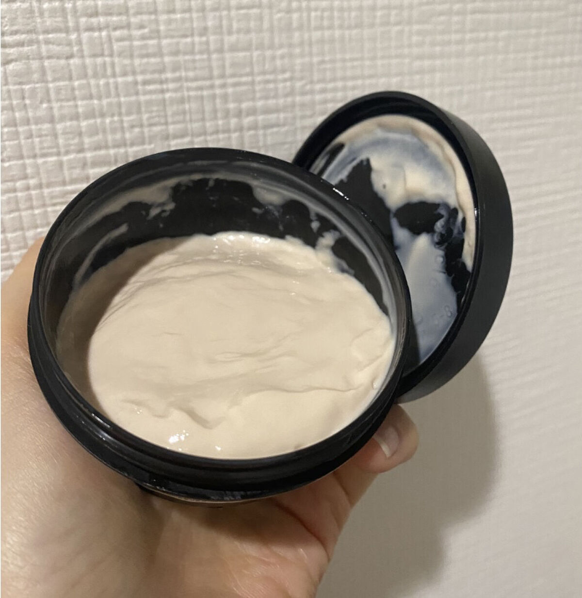 ロウィーナ・バード/ラッシュ/ボディクリームを使ったクチコミ（2枚目）