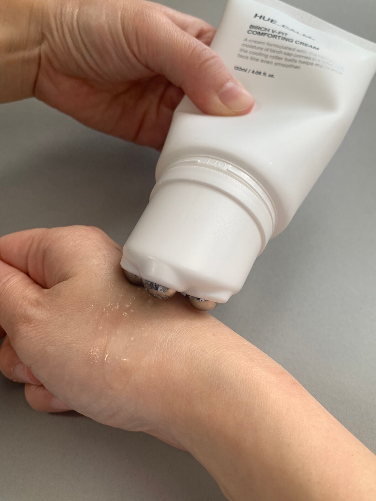 Vフィット ローラー クリーム/HUE_CALM/フェイスクリームを使ったクチコミ(4枚目)