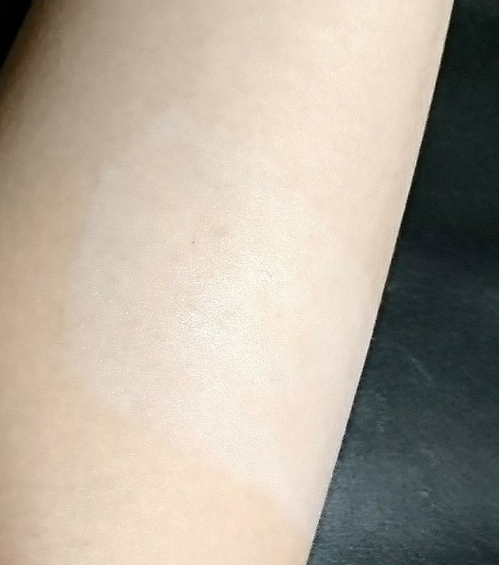 皮脂テカリ防止下地/CEZANNE/化粧下地を使ったクチコミ(3枚目)