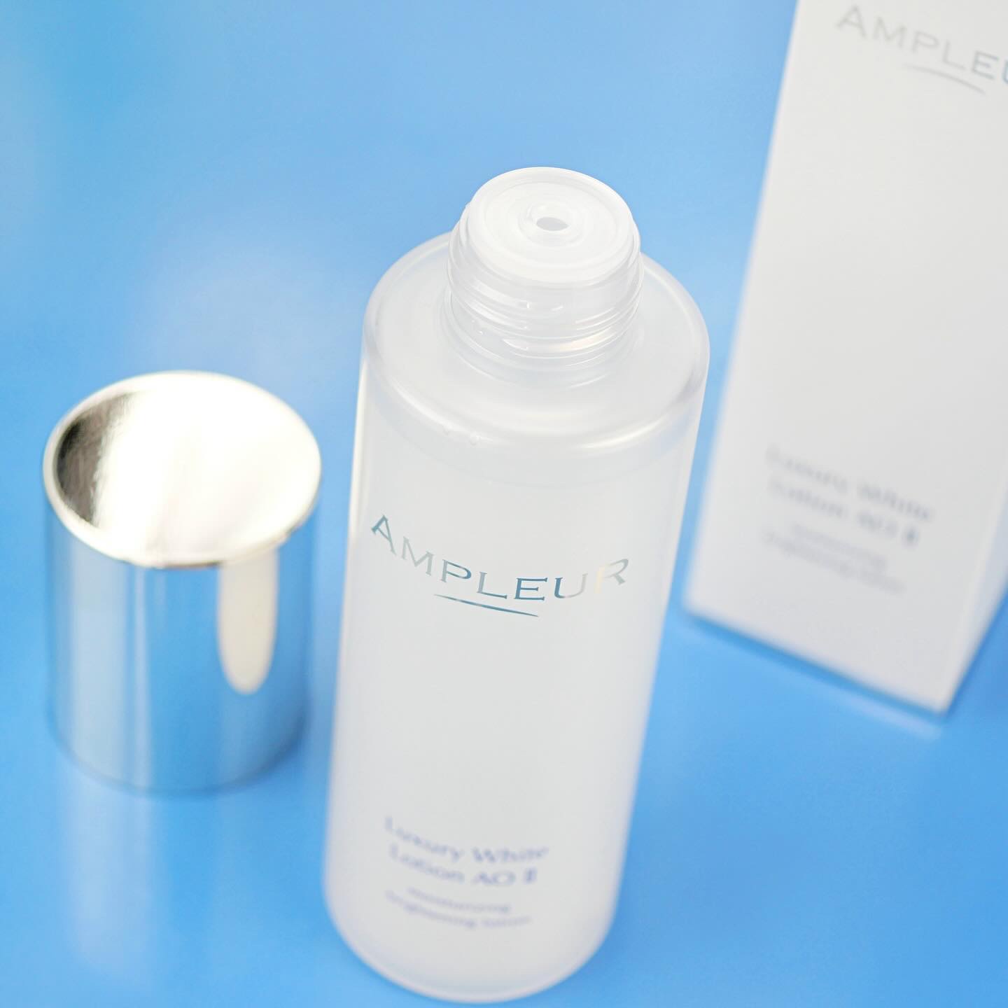 アンプルール ラグジュアリーホワイト ローションAO II  120mL アンプルール ラグジュアリーホワイトローションAOⅡ ビッグボトル