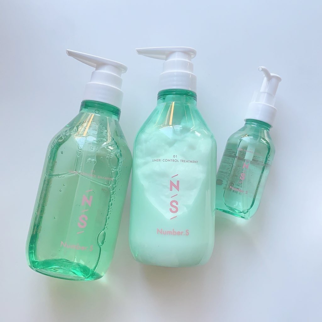 ナンバーエス うねりコントロール シャンプー トリートメント ボトル 計10本 61u-bumVetL._UF350,350_QL50_.jpg