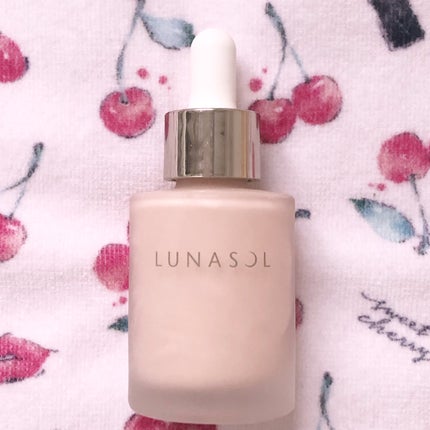ルナソル カラーオイル セラム/LUNASOL/リキッドファンデーションを使ったクチコミ(1枚目)