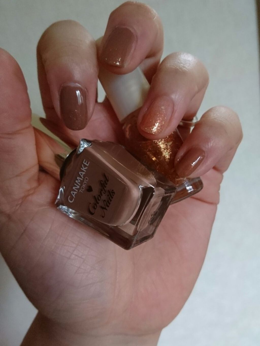 カラフルネイルズ/キャンメイク/マニキュアを使ったクチコミ（2枚目）