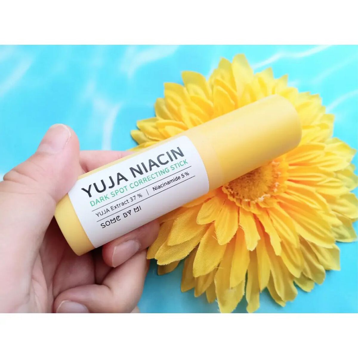 ゆずナイアシンダークスポットコレックティングスティック/SOME BY MI/美容液を使ったクチコミ（3枚目）