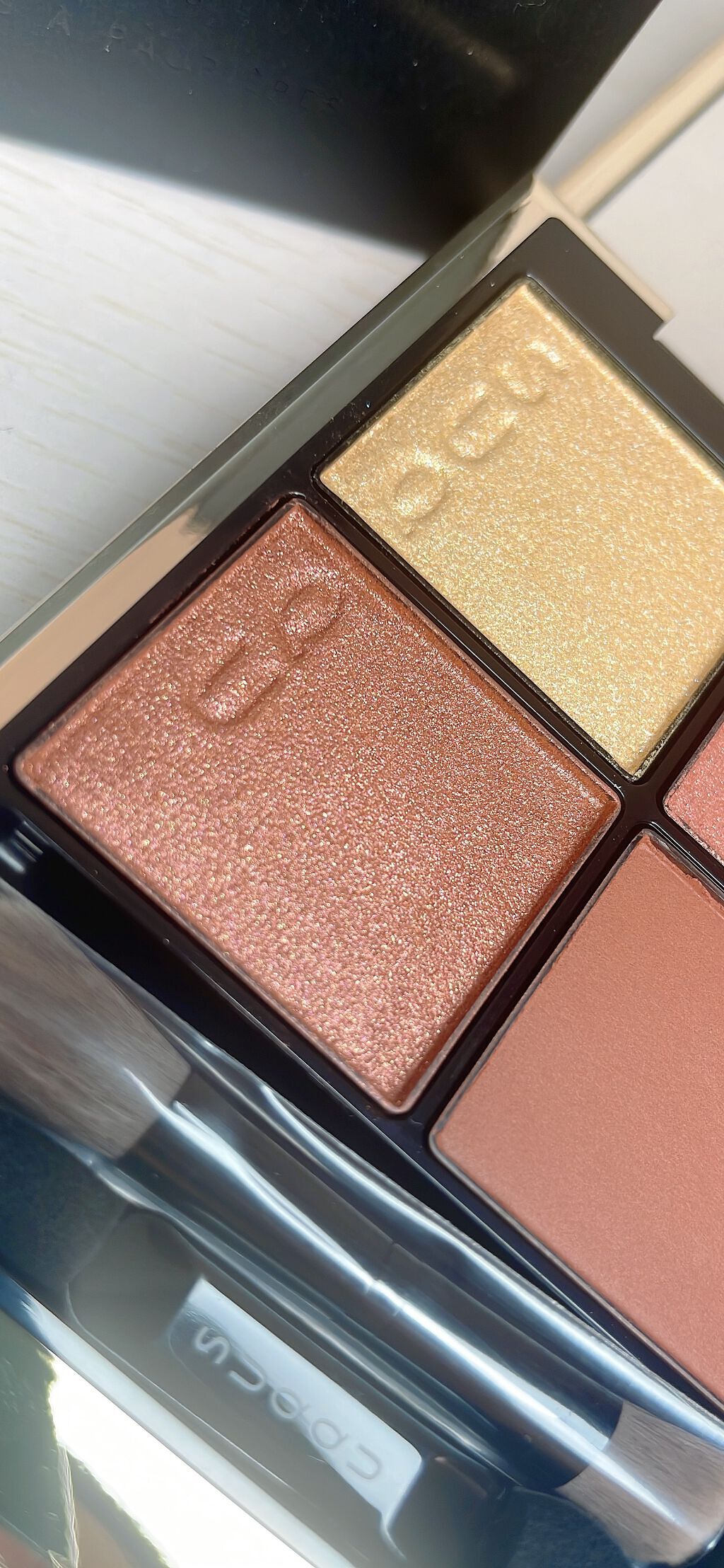 シグニチャー カラー アイズ/SUQQU/アイシャドウパレットを使ったクチコミ(2枚目)