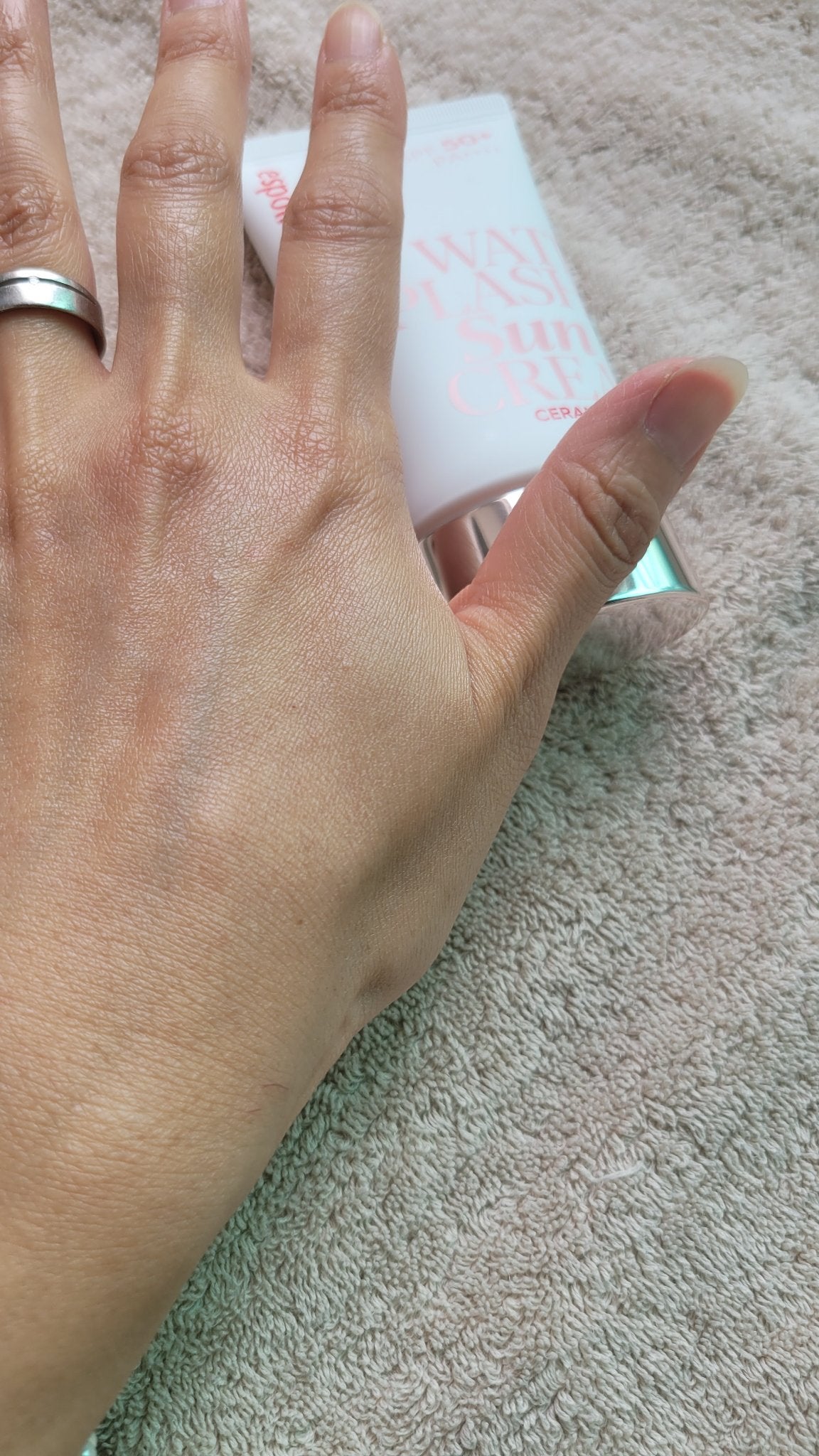 ウォータースプラッシュサンクリーム セラミド/espoir/日焼け止めクリームを使ったクチコミ(4枚目)