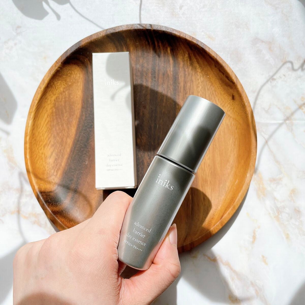 アドバンスバリア デイエッセンス/iniks/日焼け止めローションを使ったクチコミ(2枚目)