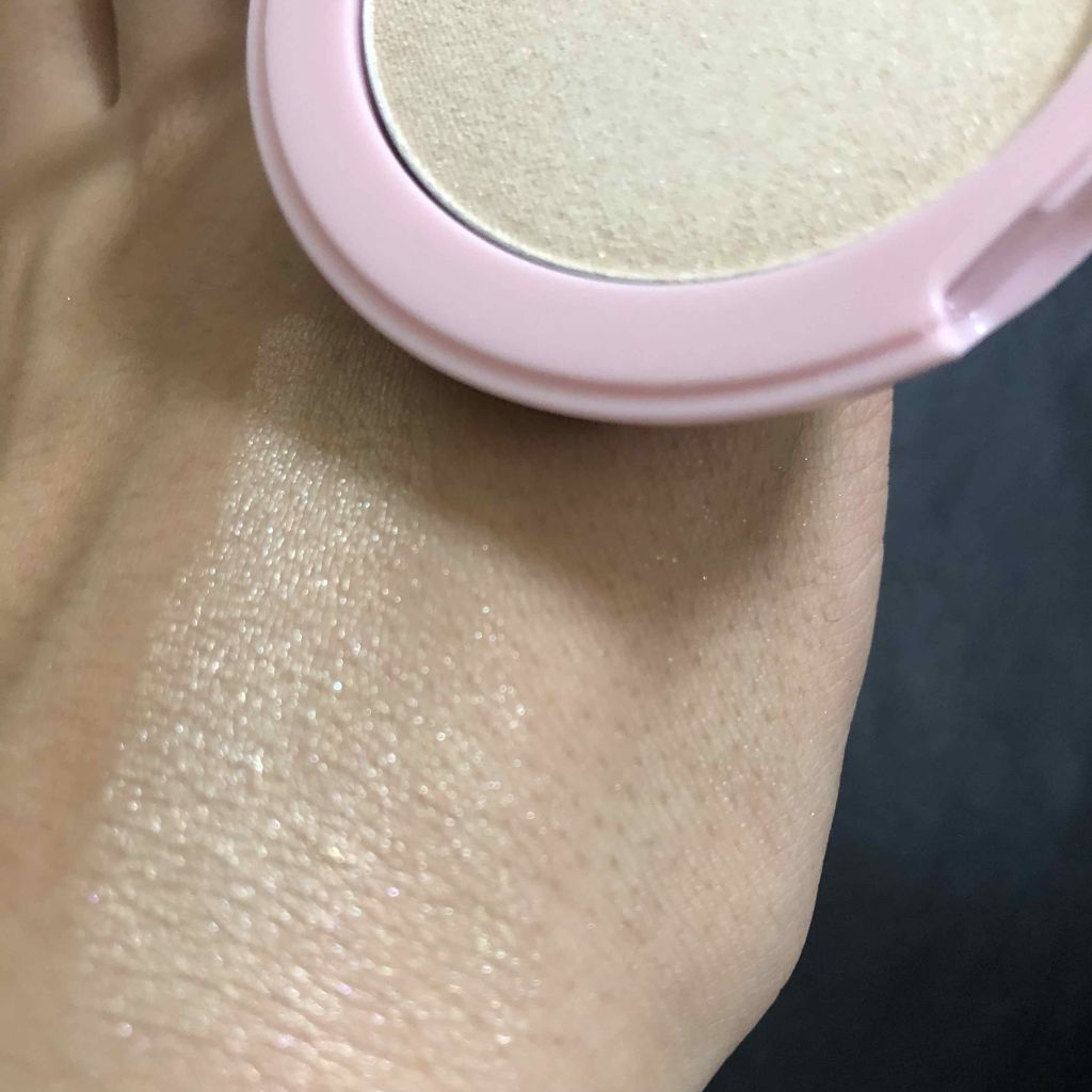 フェイスシャインハイライト スターライト/ETUDE/パウダーハイライトを使ったクチコミ（2枚目）