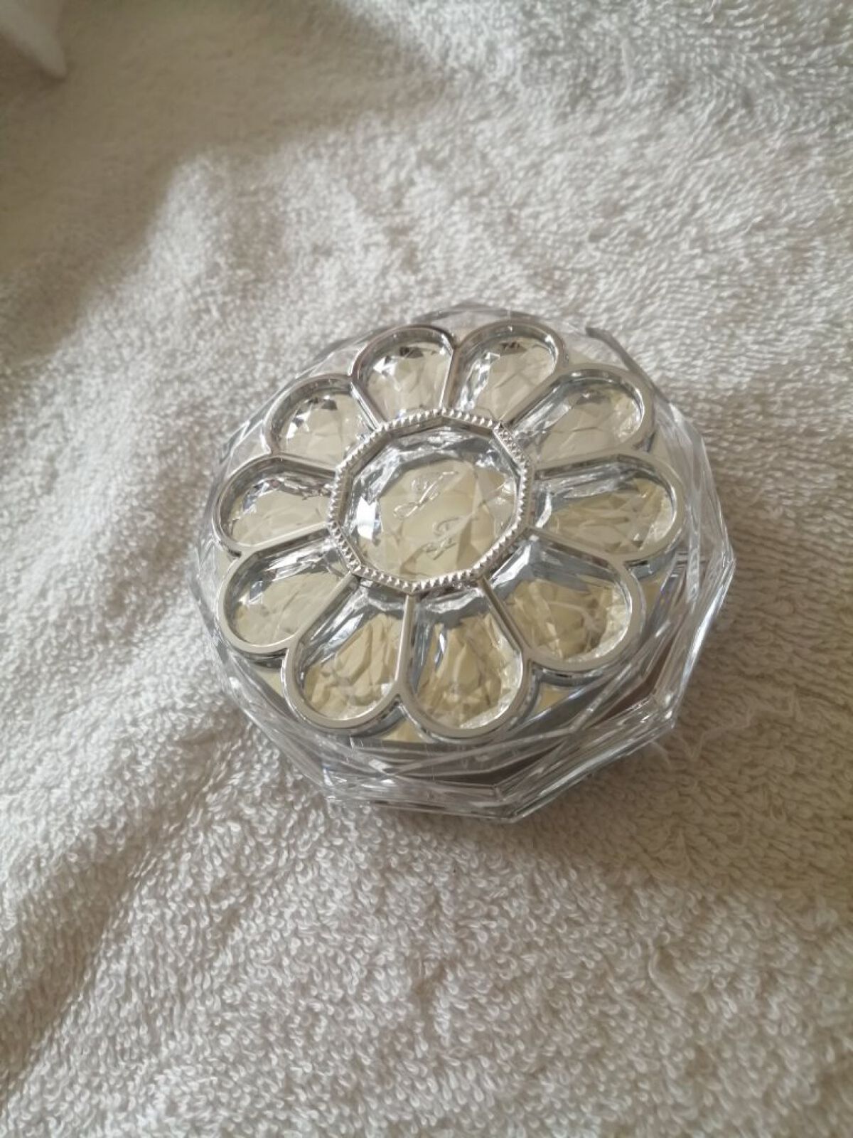 ジルスチュアート ブルームクチュール アイズ/JILL STUART/アイシャドウパレットを使ったクチコミ(2枚目)