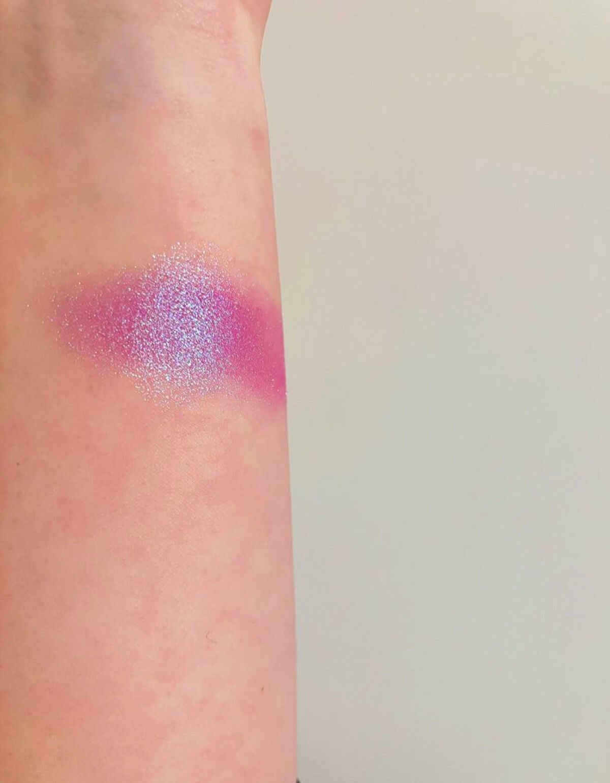 シングルアイシャドウ/aZTK/単色アイシャドウを使ったクチコミ(4枚目)