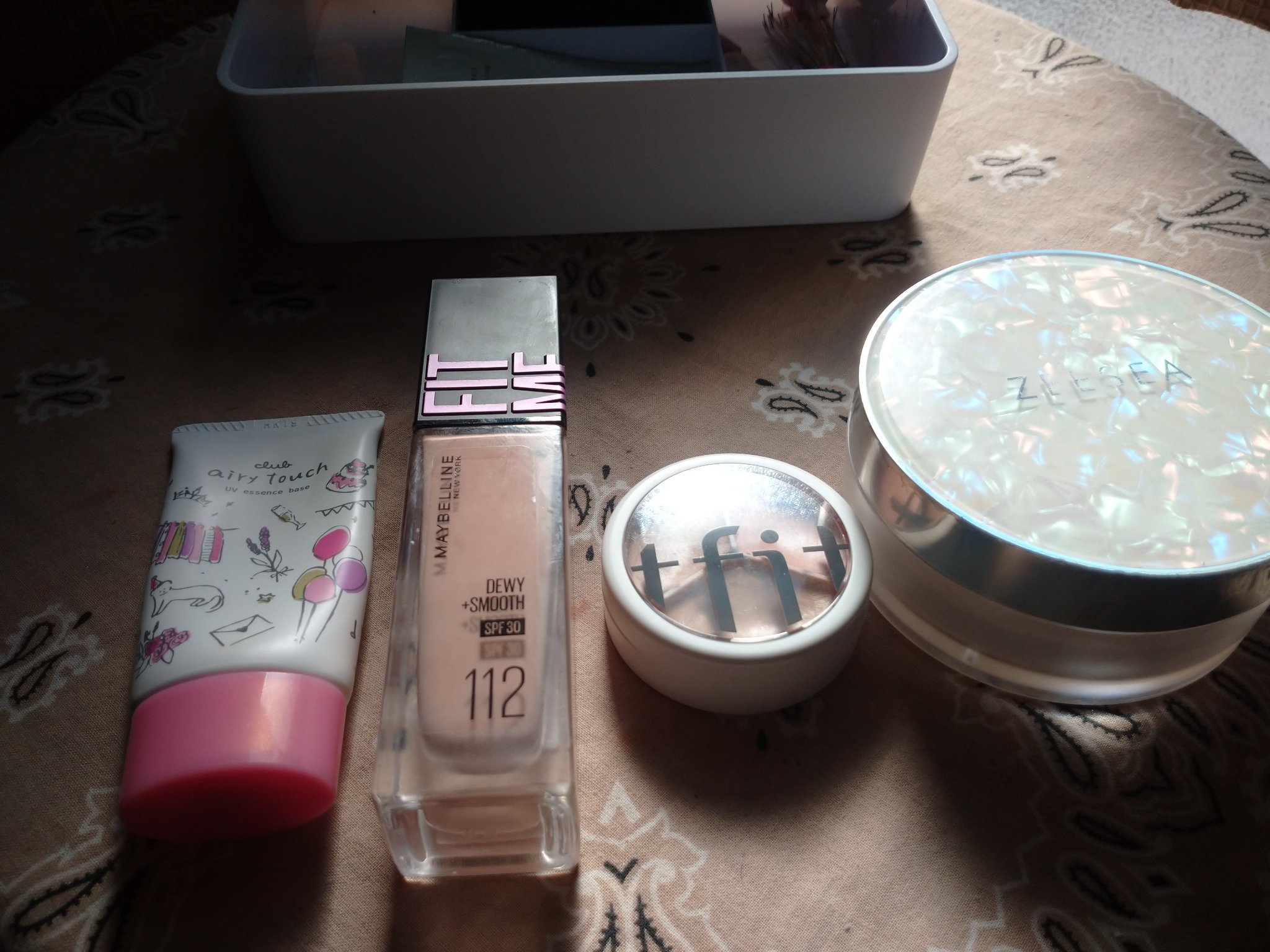 エアリータッチ UVエッセンスベース/クラブ/化粧下地を使ったクチコミ（1枚目）