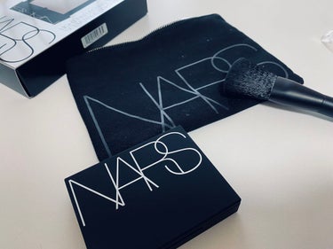 ライトリフレクティングセッティングパウダー　プレスト　N/NARS/プレストパウダーを使ったクチコミ（1枚目）