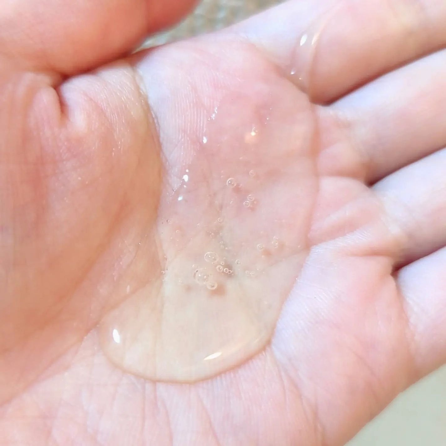 ナイトコラーゲンシャンプーミッドナイトフォレスト/treecell/市販シャンプーを使ったクチコミ(2枚目)