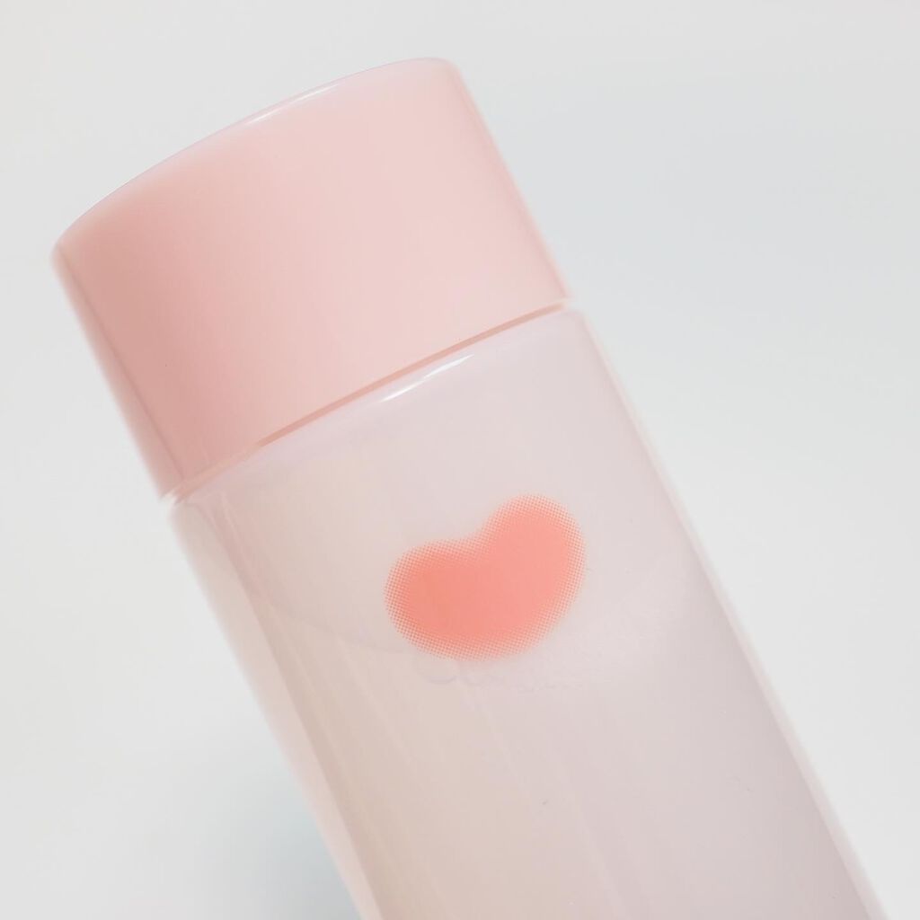 カウブランド無添加 保湿化粧水 とてもしっとりのクチコミ「
カウブランド無添加保湿化粧水 175ml
とてもしっとりタイプ

赤い箱に牛のイラストが描か.....」（3枚目）