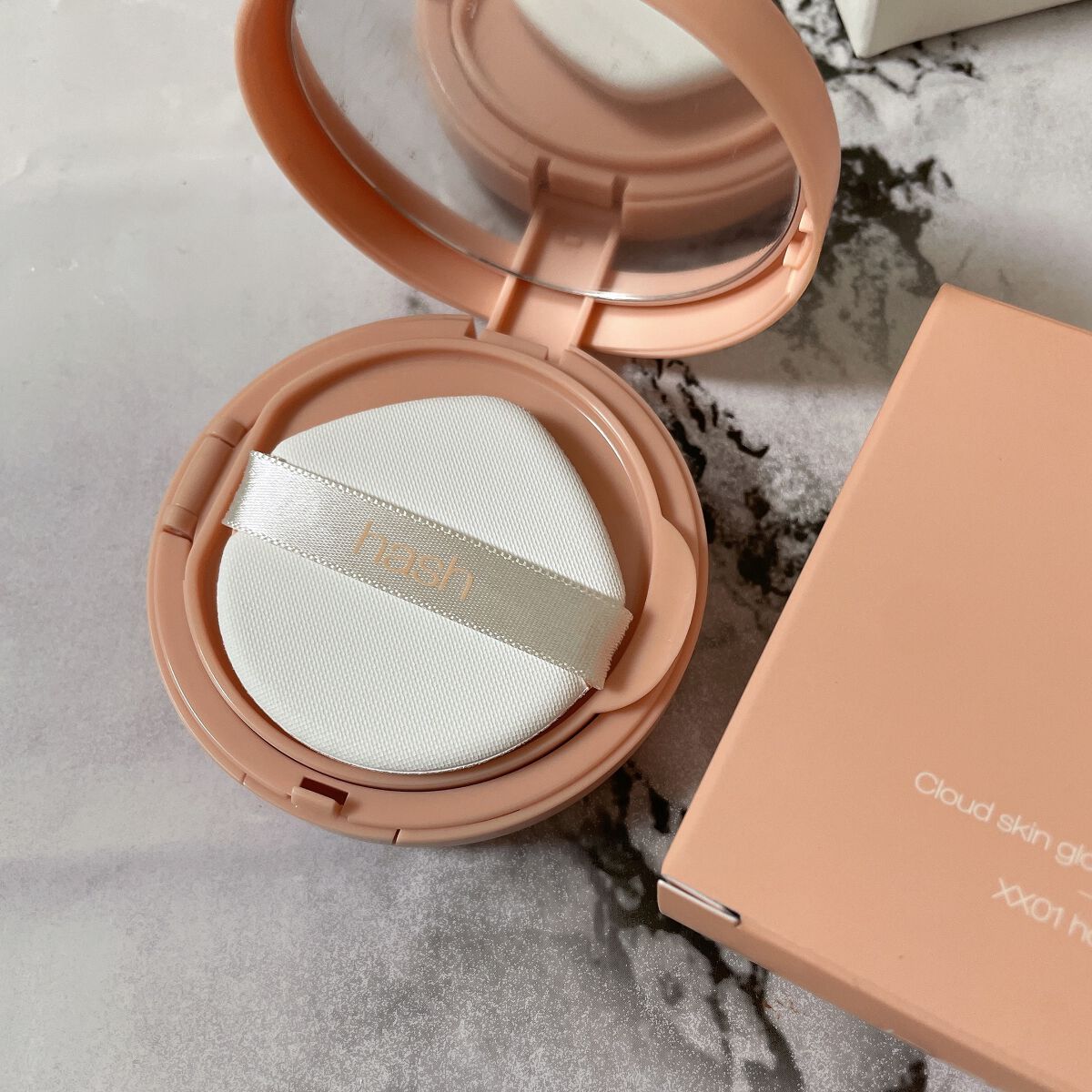 クラウド スキン グロー クッション XX01 ホンデ/HASH/クッションファンデーションを使ったクチコミ（2枚目）