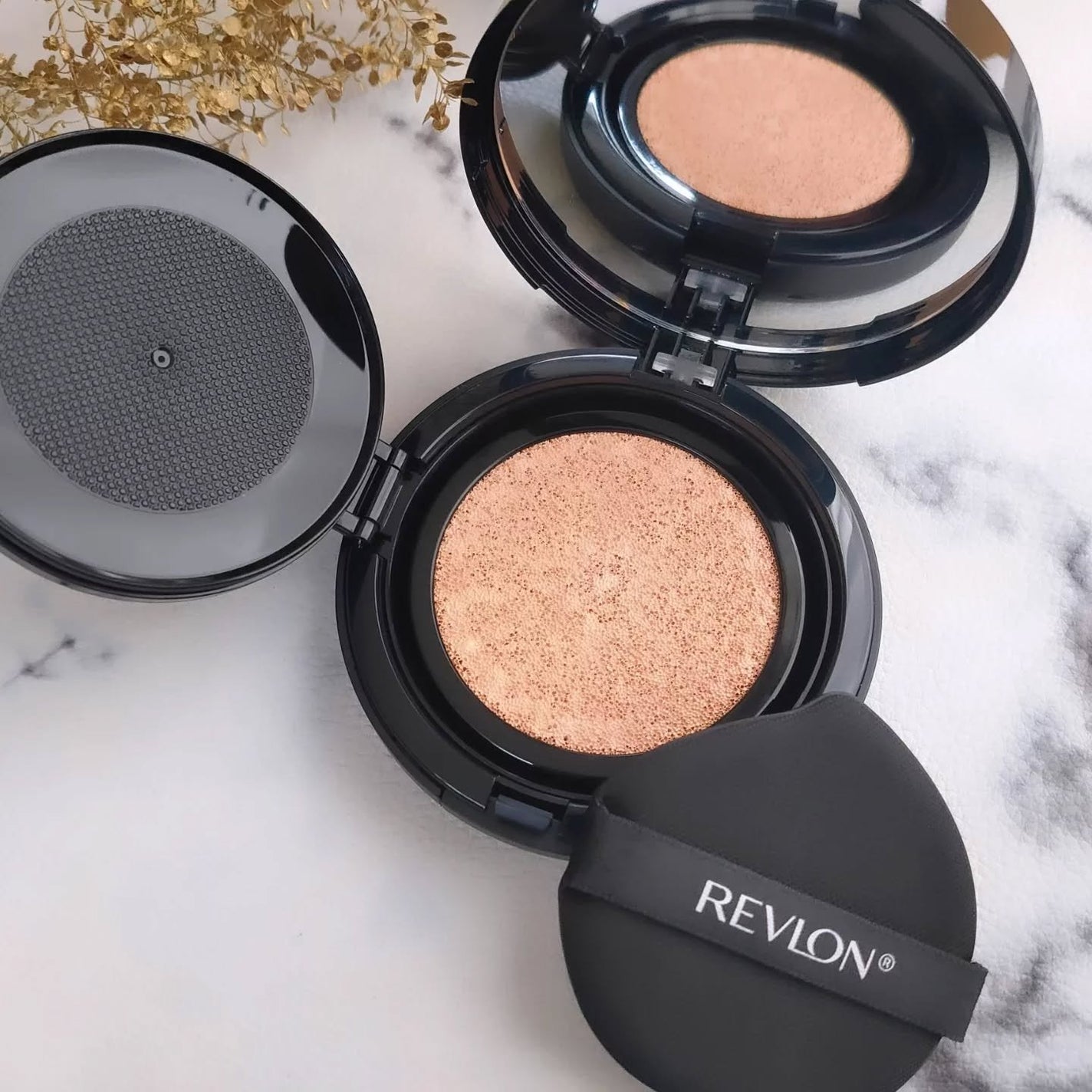 レブロン カラーステイ ロングウェア UV クッション ファンデーション/REVLON/クッションファンデーションを使ったクチコミ(5枚目)