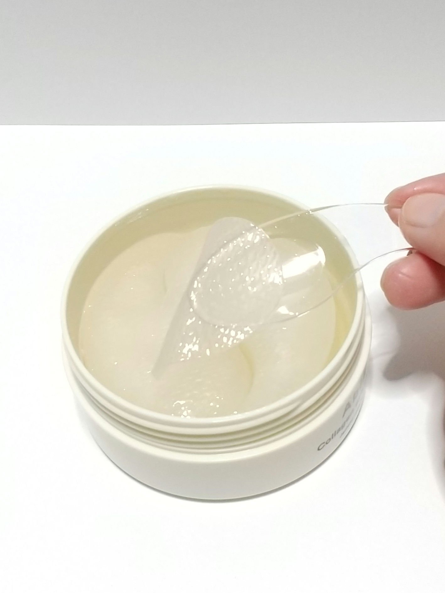 コラーゲンアイパッチ  復活草ゼリー/Abib /シートマスク・パックを使ったクチコミ（3枚目）