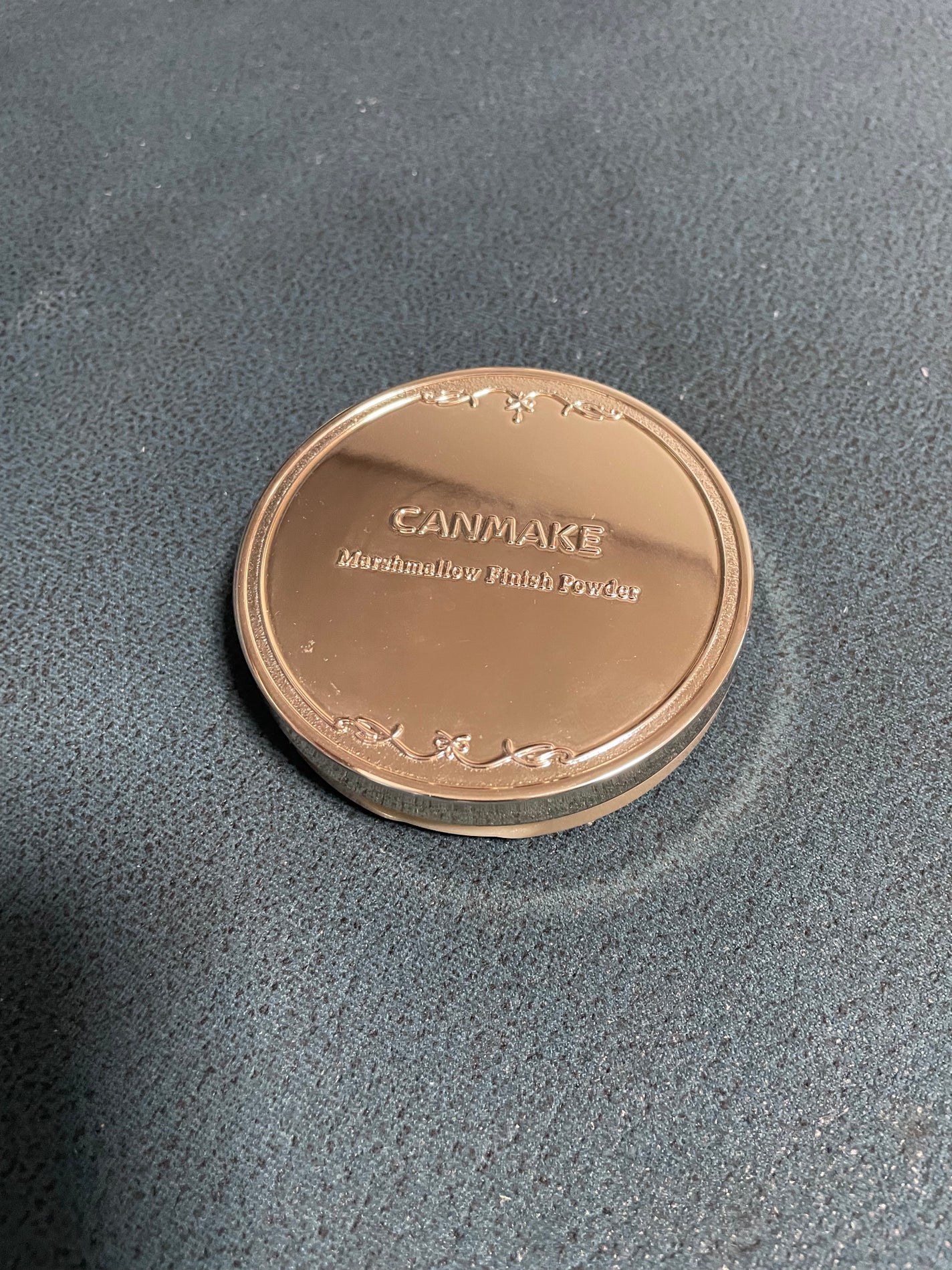 マシュマロフィニッシュパウダー ~Abloom~/キャンメイク/プレストパウダーを使ったクチコミ(1枚目)