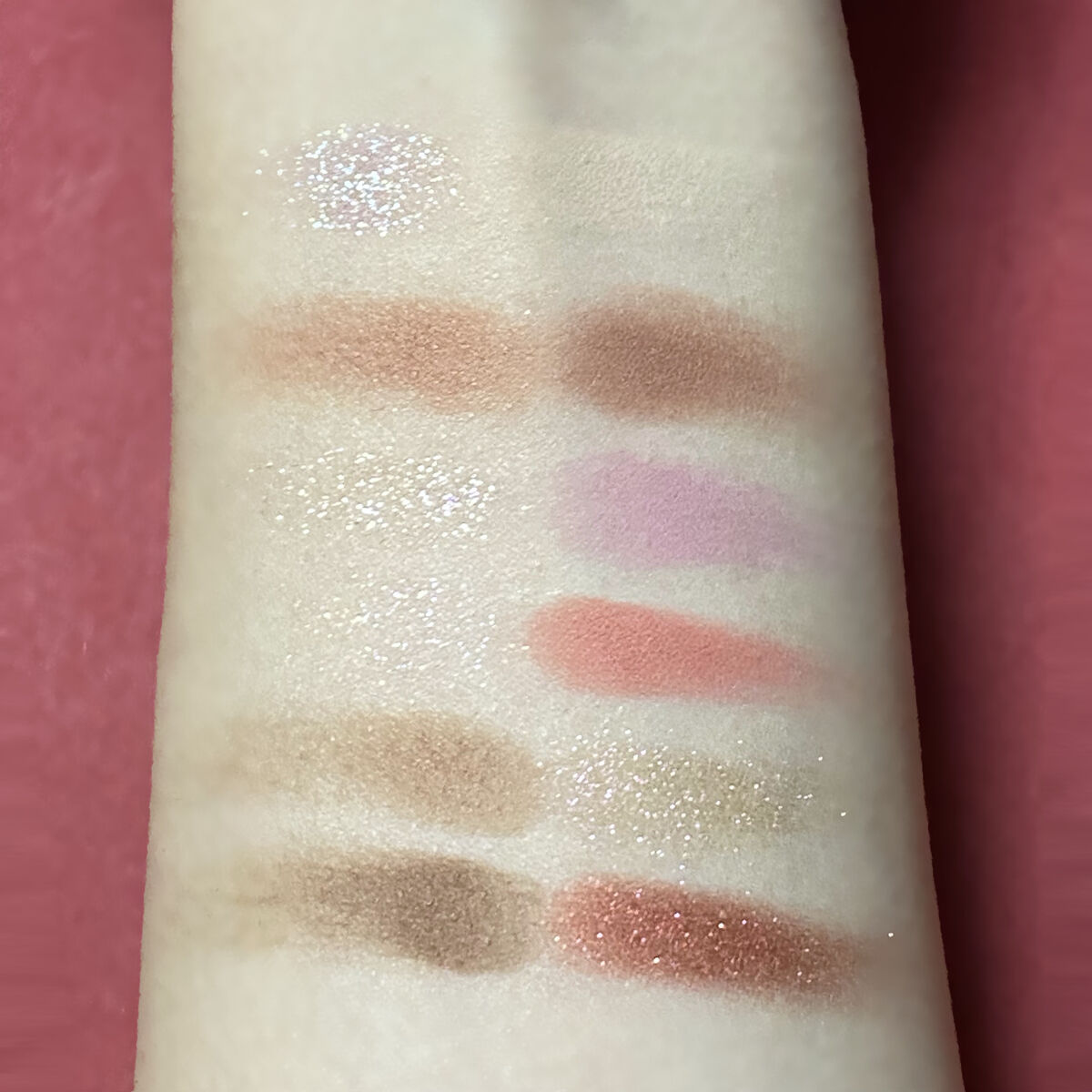 サーカスシリーズ12色アイシャドウパレット  02 Incredible Kingdom/FlowerKnows/アイシャドウパレットを使ったクチコミ（3枚目）