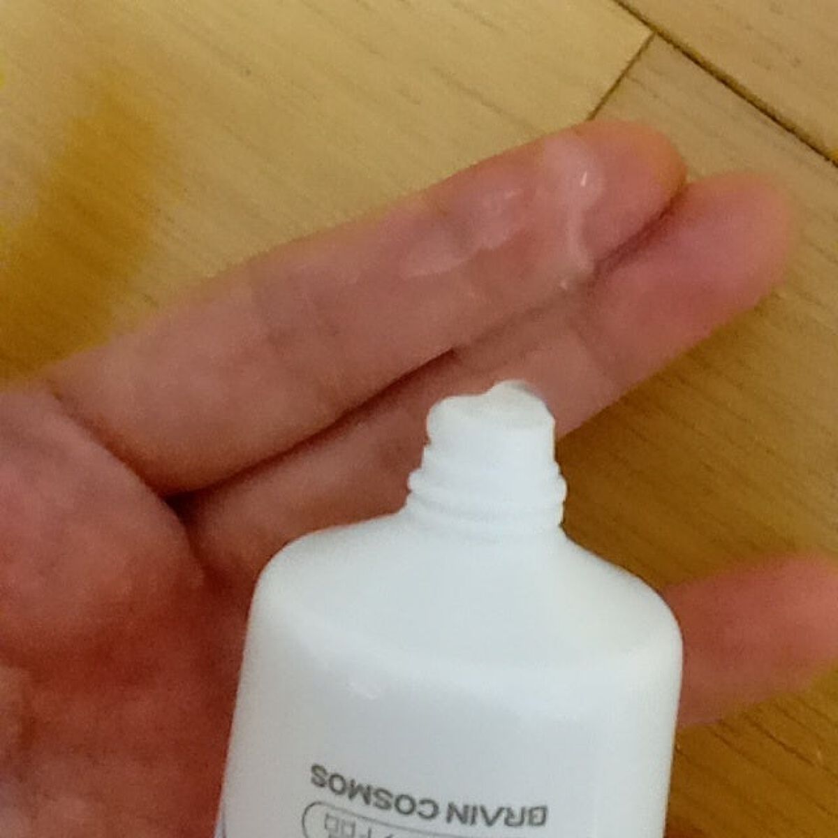 美白乃美人 ホワイトニングピーリングジェル/ブレーンコスモス/ピーリングを使ったクチコミ（1枚目）