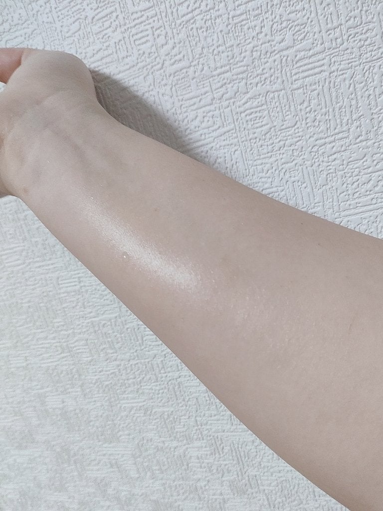 ラ・メイク ボディ&フェイスオイル/H×H/ボディオイルを使ったクチコミ(2枚目)