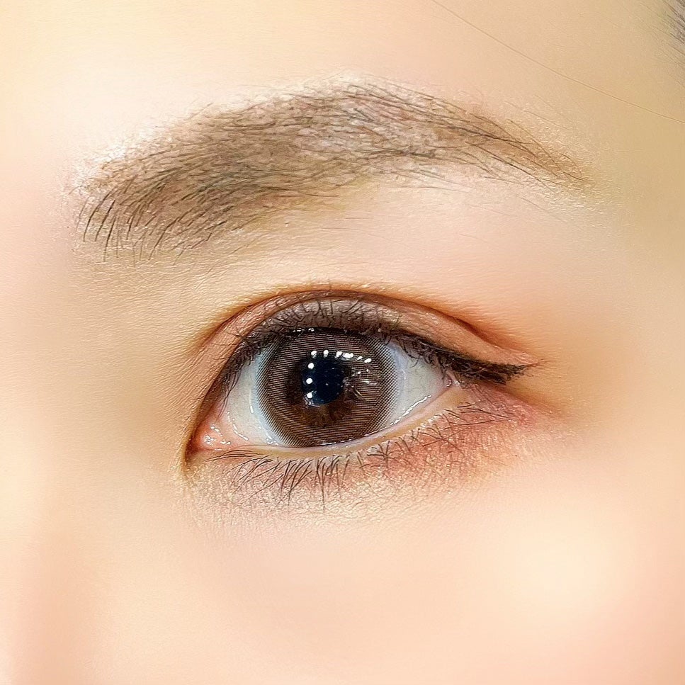 コンスピキュアス ダブルアイズ/Amplitude/アイシャドウパレットを使ったクチコミ(2枚目)