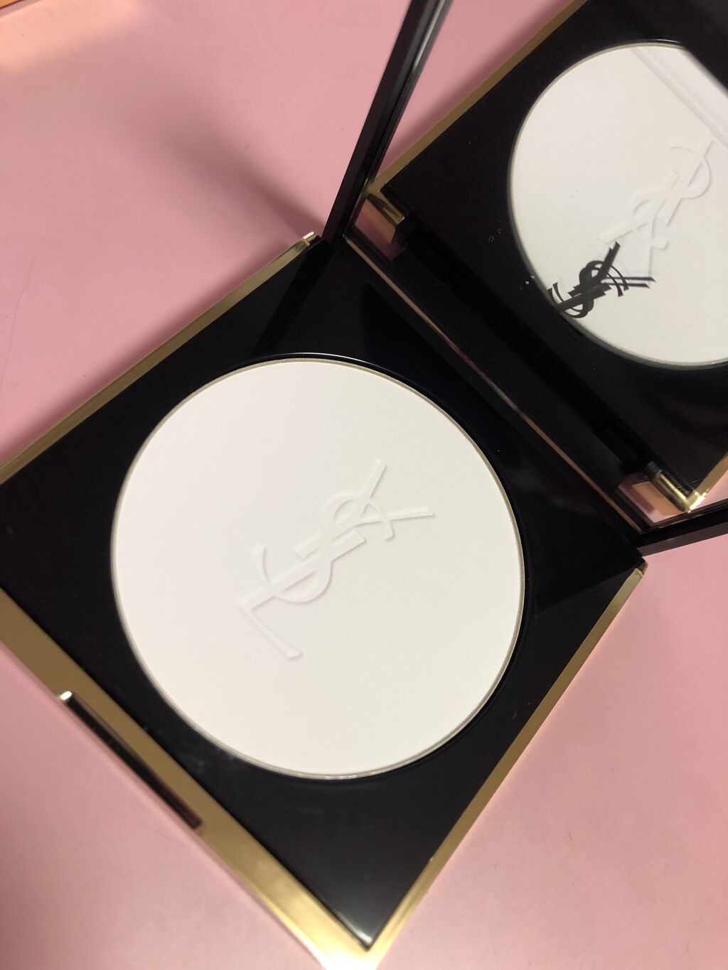 アンクル ド ポー オール アワーズ セッティングパウダー ユニバーサル/YVES SAINT LAURENT BEAUTE/プレストパウダーを使ったクチコミ（1枚目）