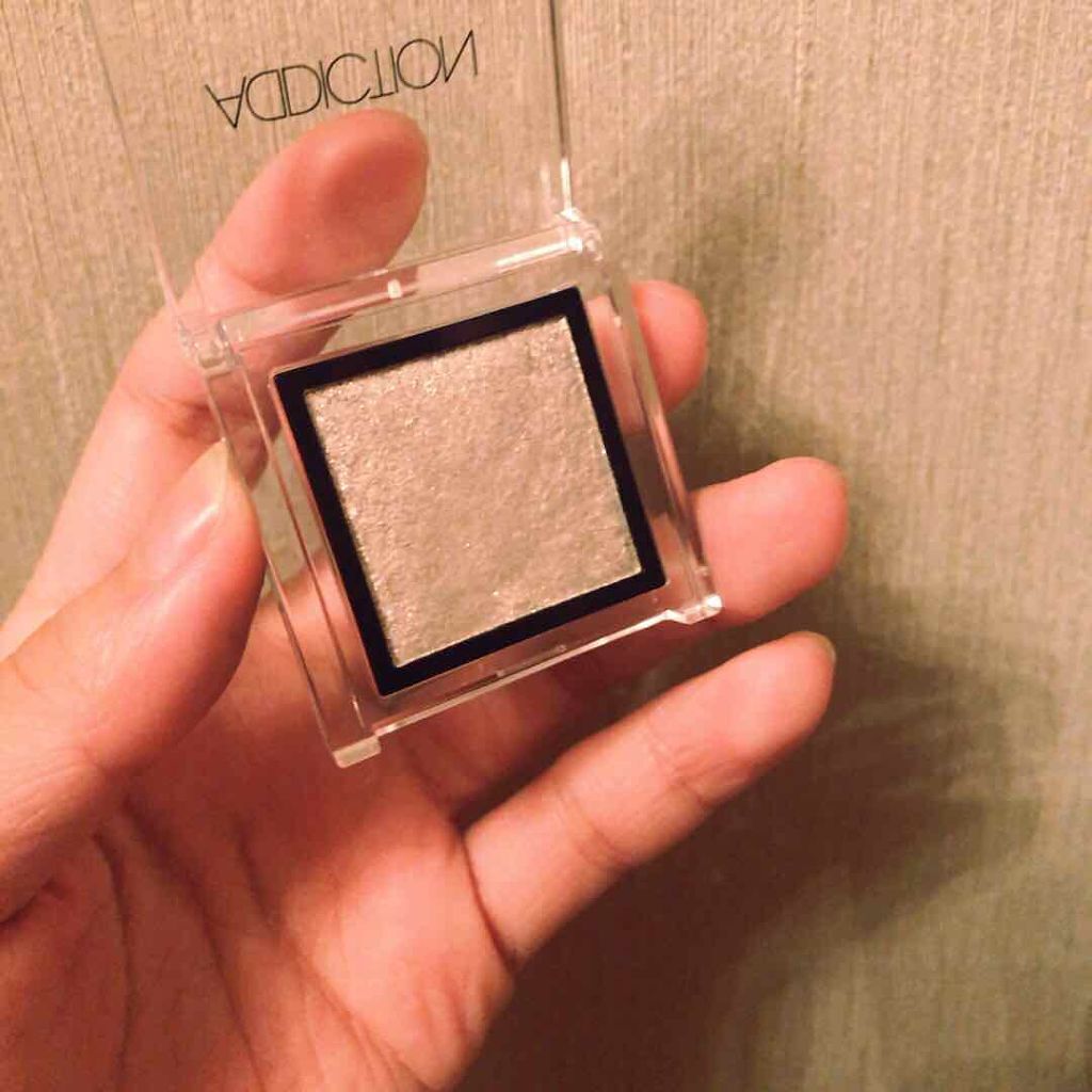 アディクション ザ アイシャドウ 90 Half Moon (P) /ADDICTION/単色アイシャドウを使ったクチコミ（1枚目）