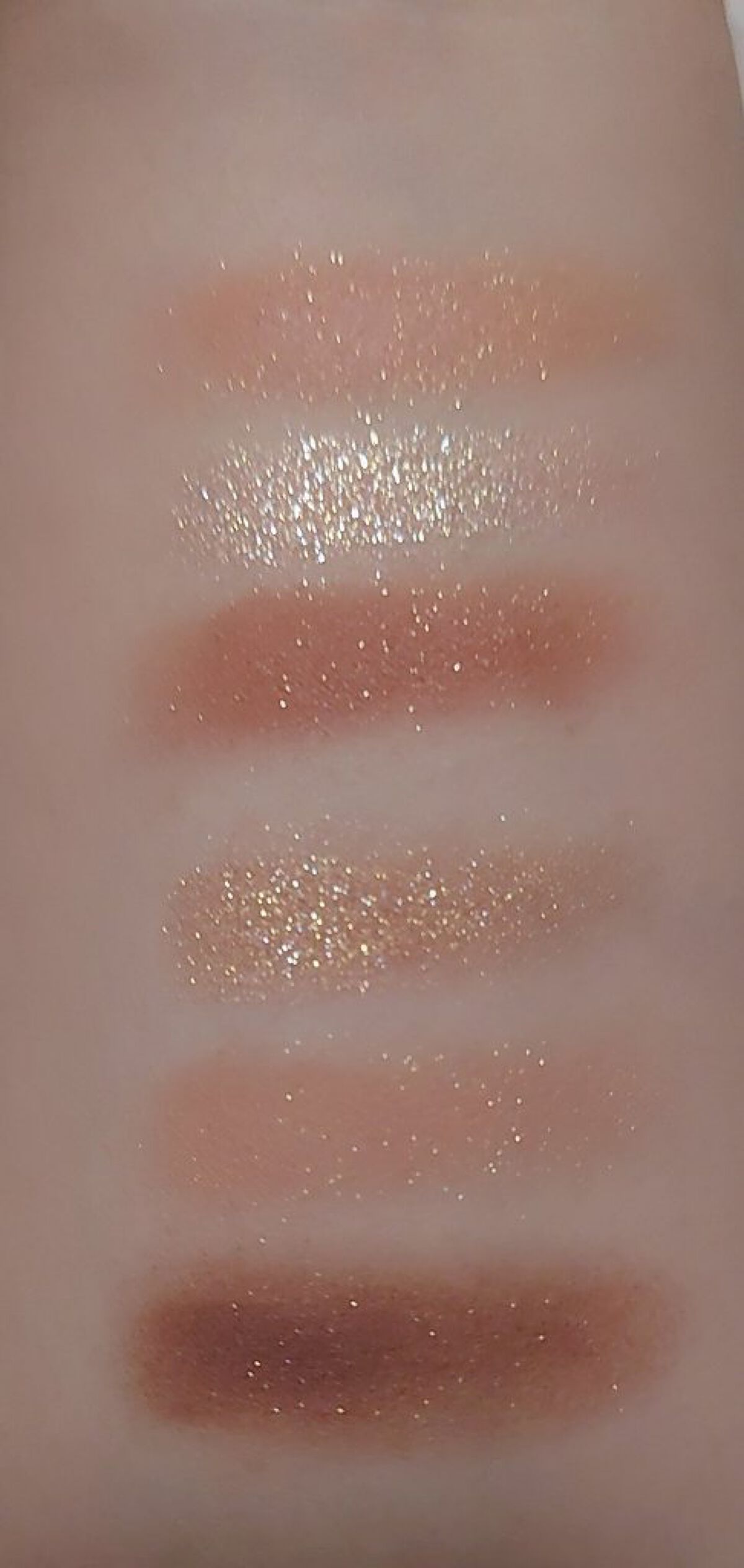 アイ ヴィーガン シアーパレット/AMUSE/アイシャドウパレットを使ったクチコミ（3枚目）