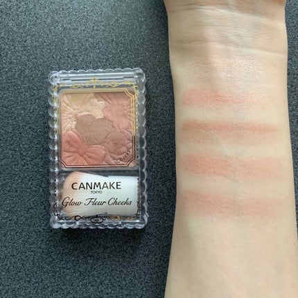 グロウフルールチークス/キャンメイク/パウダーチークを使ったクチコミ(1枚目)