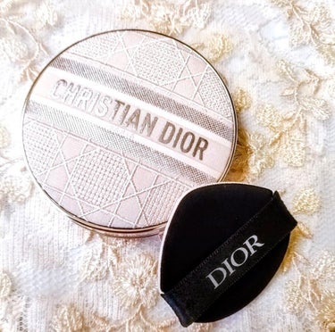 ディオールスキン フォーエヴァー トーンアップ グロウ クッション（リフィル） 02 ライラック/Dior/ベースメイクを使ったクチコミ（1枚目）