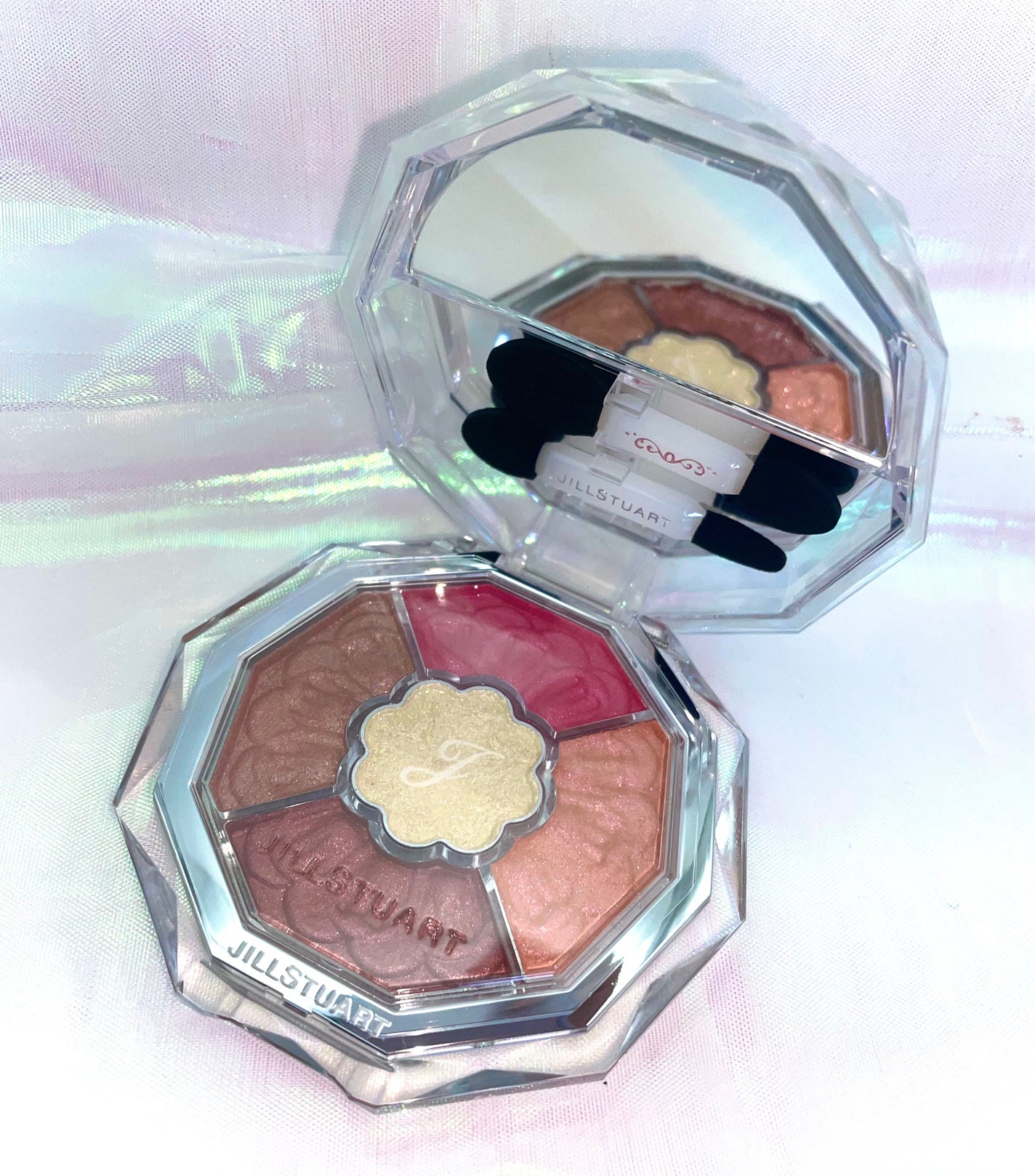 ジルスチュアート ブルームクチュール アイズ ジュエルドブーケ/JILL STUART/アイシャドウパレットを使ったクチコミ(4枚目)