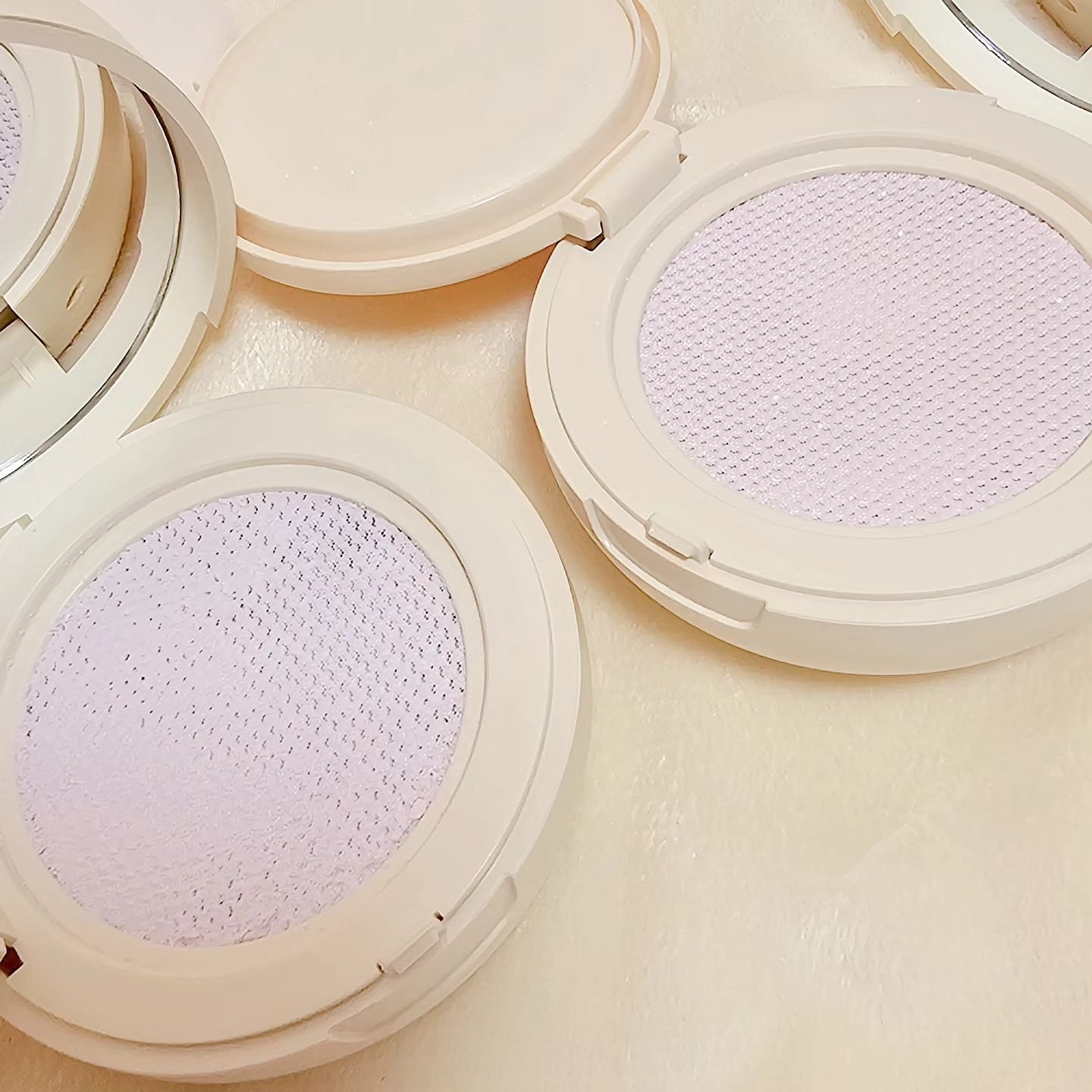 ディオールスキン フォーエヴァー クッション パウダー/Dior/ルースパウダーを使ったクチコミ（3枚目）