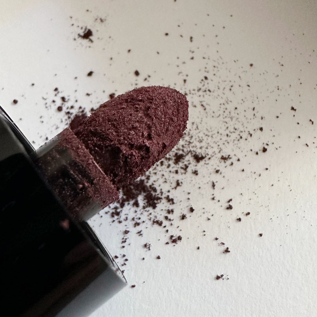 オンブル プルミエール リーブル/CHANEL/単色アイシャドウを使ったクチコミ(5枚目)