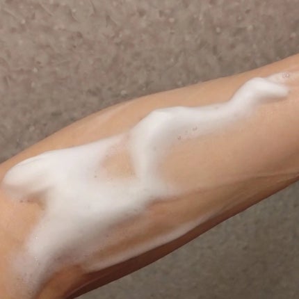 ビオレu ザ ボディ 泡タイプ モイスチャースムース/ビオレu/ボディソープを使ったクチコミ(5枚目)