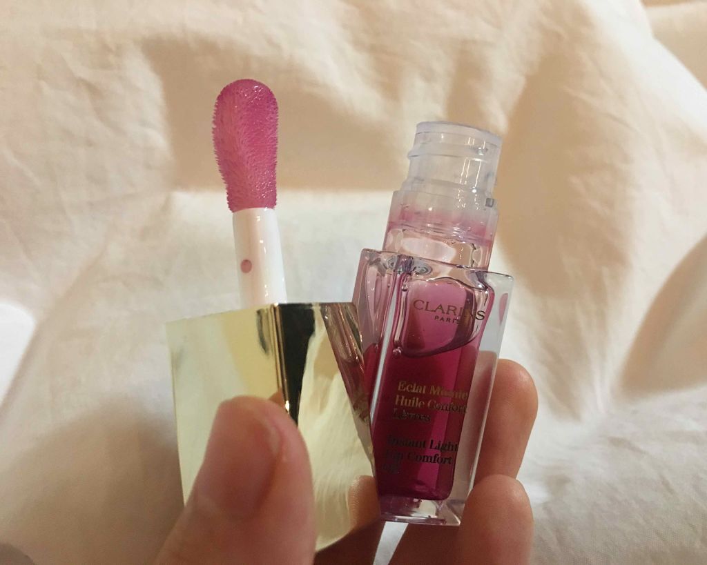 コンフォート リップオイル /CLARINS/リップグロスを使ったクチコミ（2枚目）