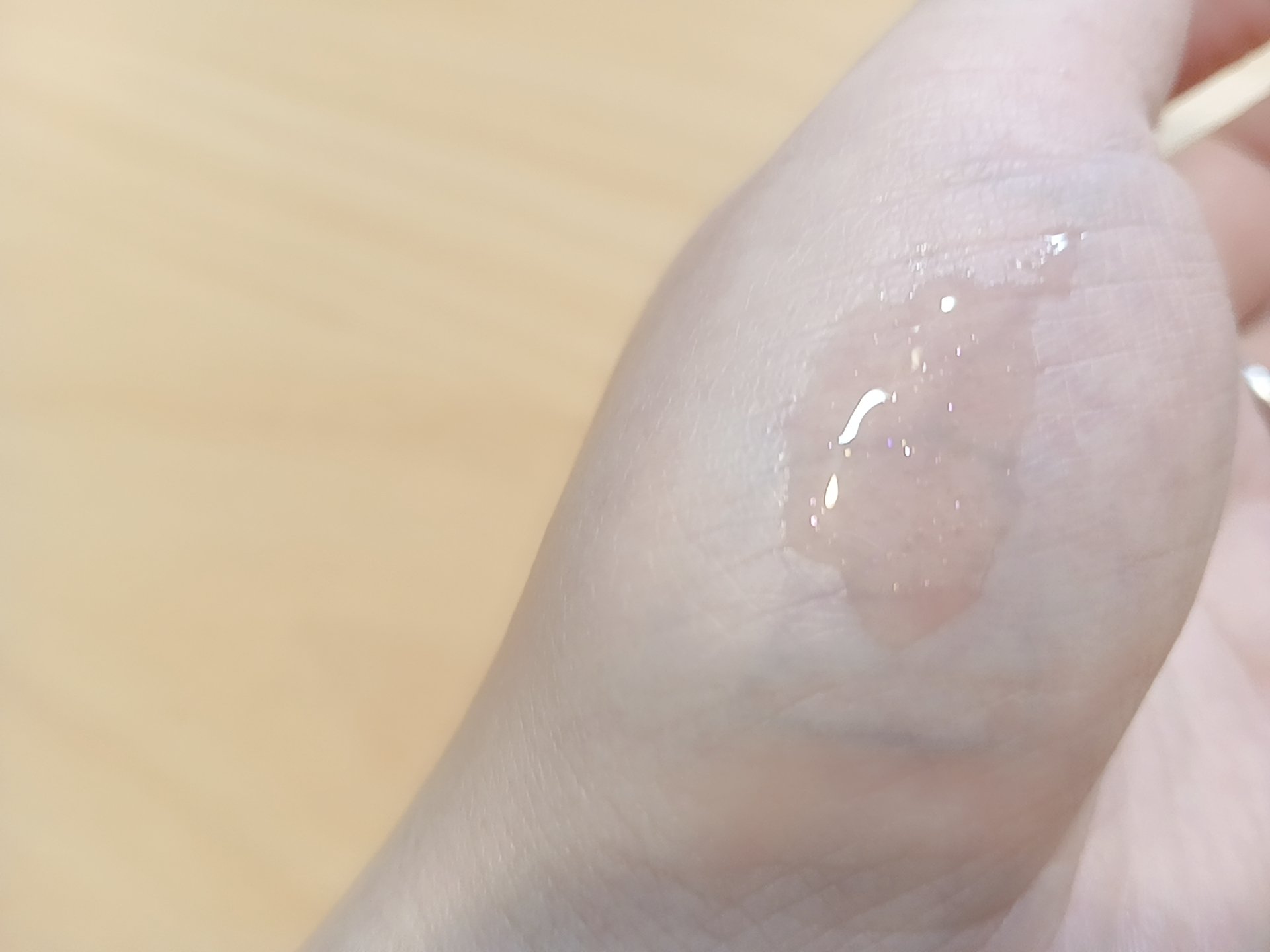 グラスティングウォーターグロス/rom&nd/リップグロスを使ったクチコミ（2枚目）