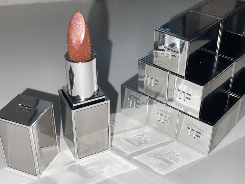 グロス リュクス 04 エクスクイジット/TOM FORD BEAUTY/リップグロスを使ったクチコミ（1枚目）