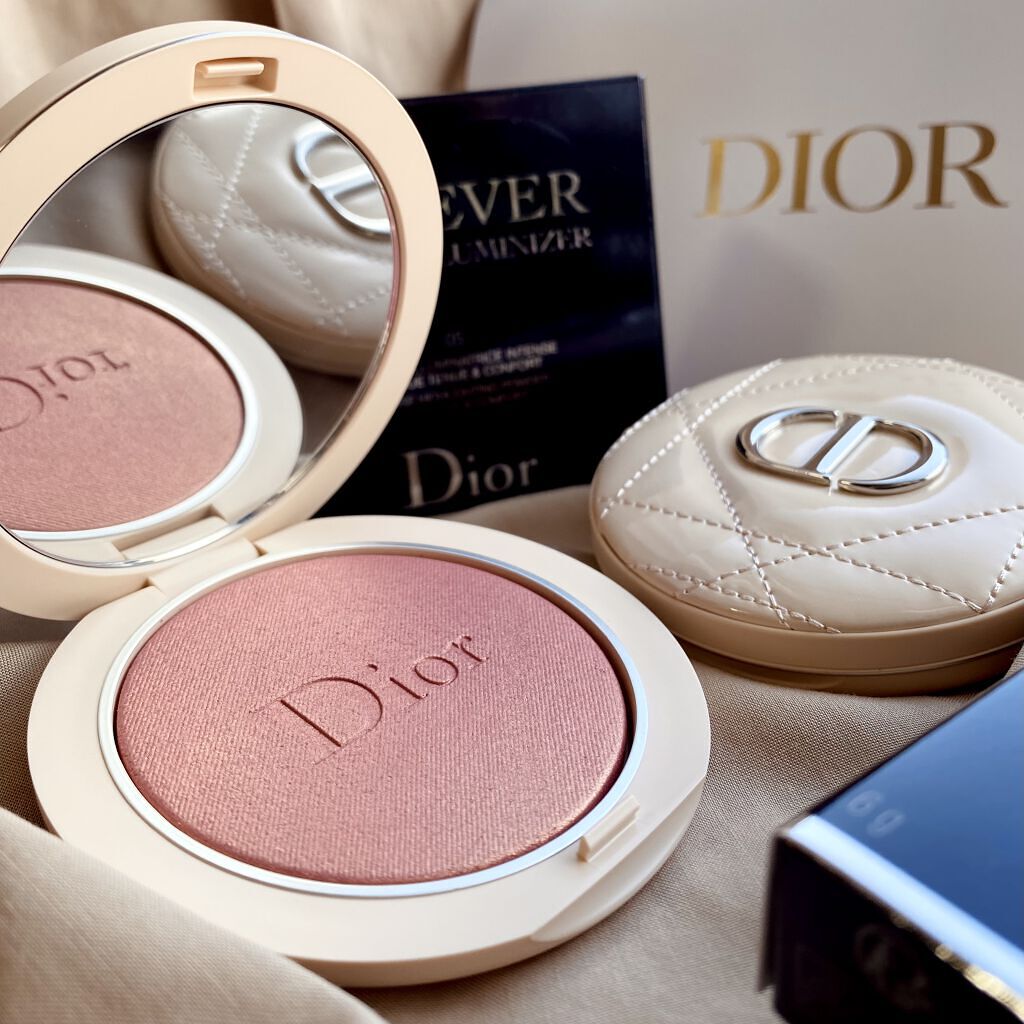 ディオールスキン フォーエヴァー クチュール ルミナイザー/Dior/プレストパウダーを使ったクチコミ（2枚目）