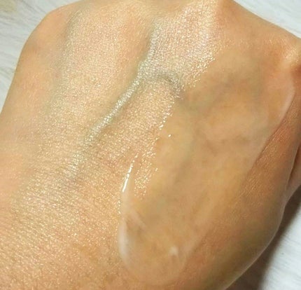 ハトムギ浸透乳液(ナチュリエ スキンコンディショニングミルク)/ナチュリエ/乳液を使ったクチコミ(4枚目)