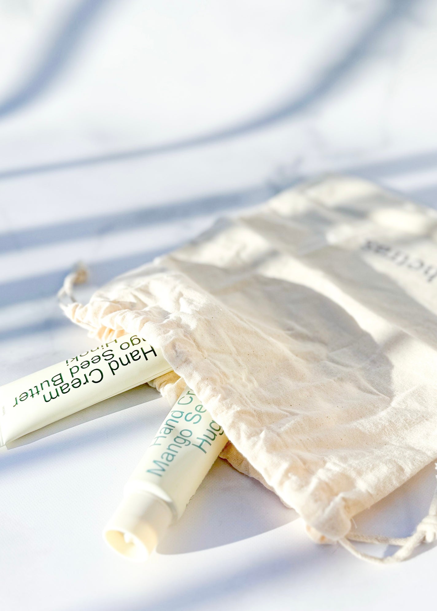 ヘトラス マンゴーシードバター パフューム ハンドクリーム hetras