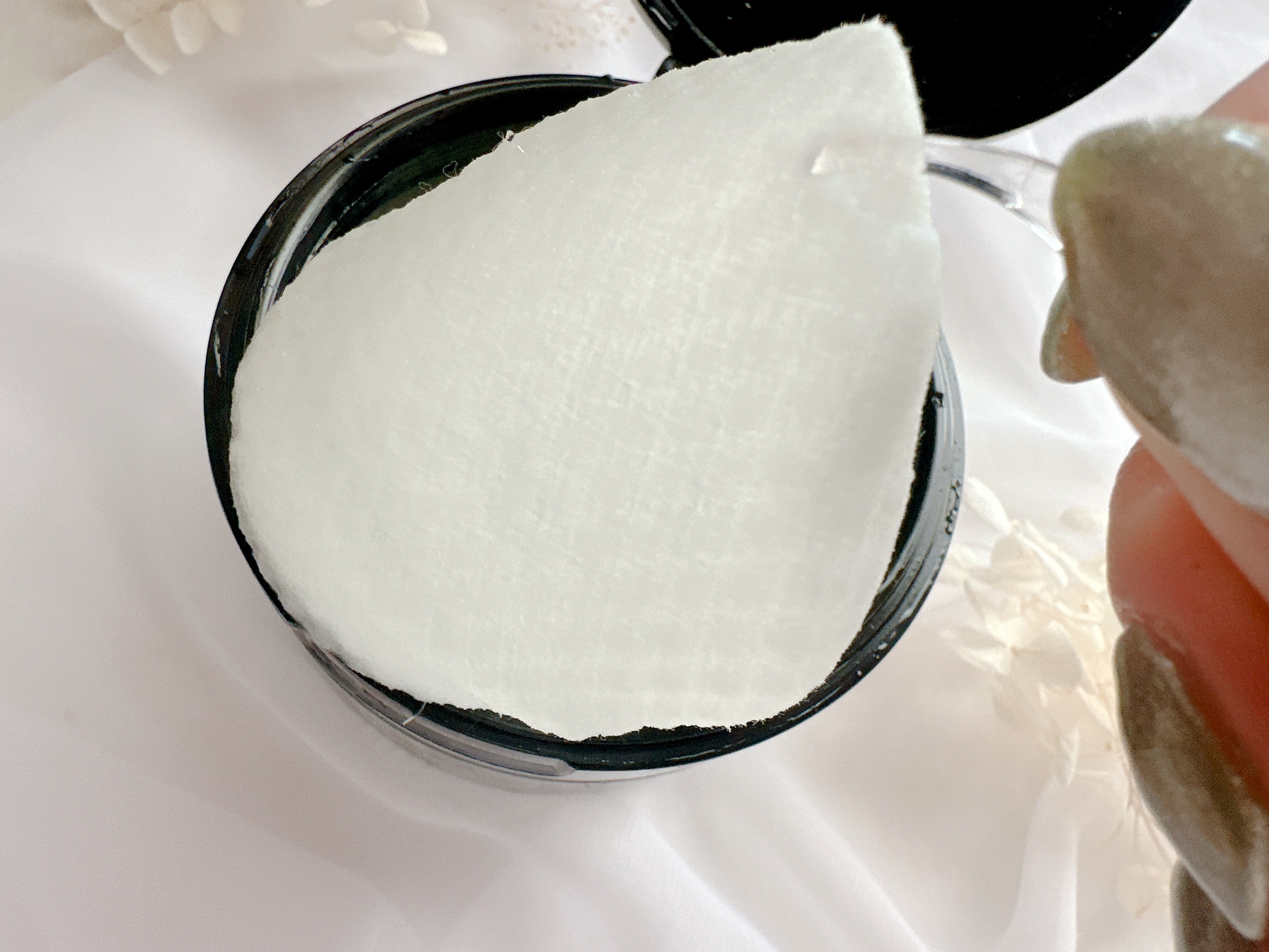 ブルーブライトピーリングパッド/EMROSÉ/トナーパッドを使ったクチコミ（1枚目）