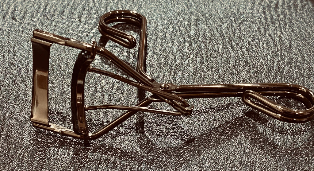 アーティスト アイラッシュ カーラー/ローラ メルシエ/ビューラーを使ったクチコミ（2枚目）