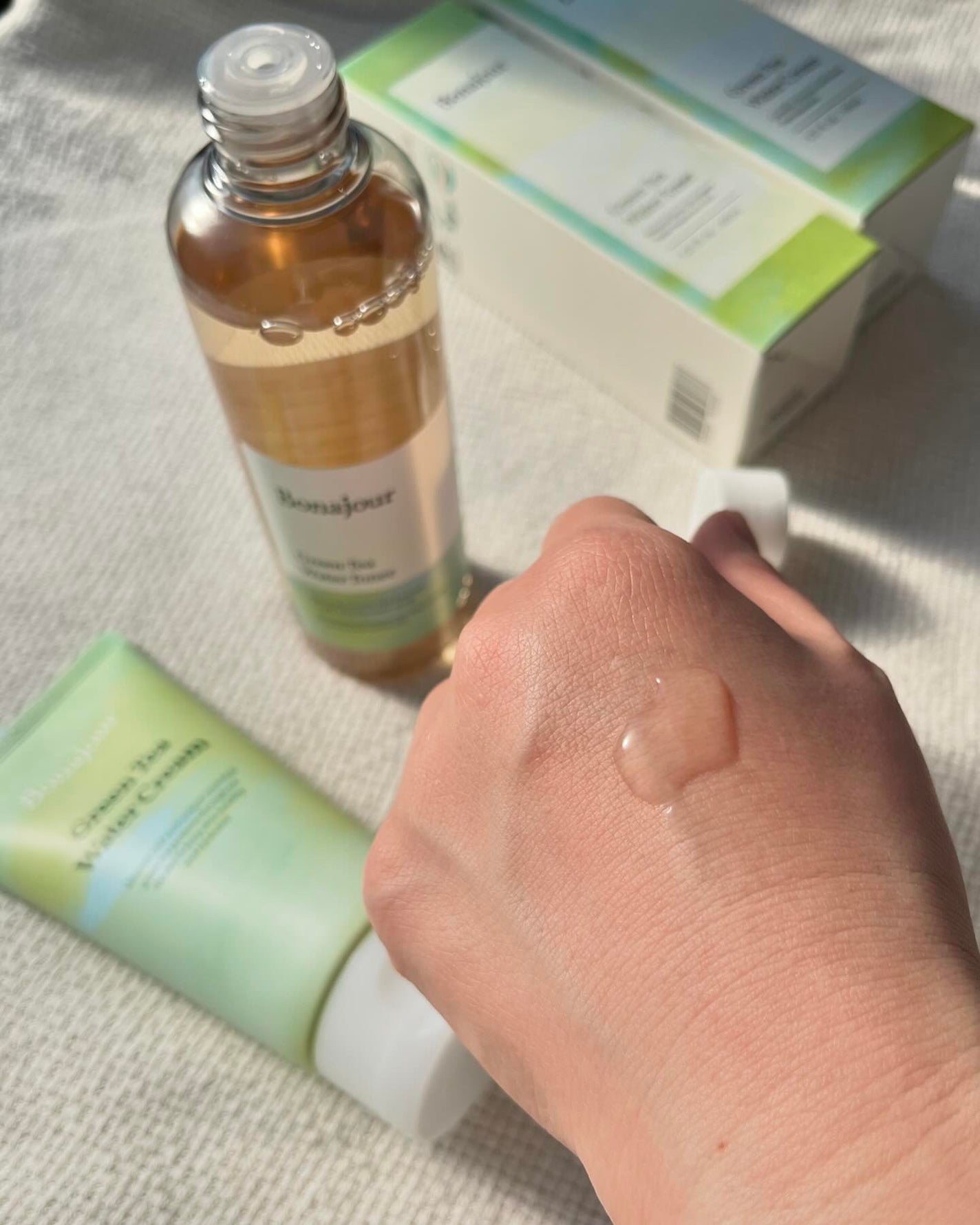 グリーンティーウォーターボムトナー/Bonajour/化粧水を使ったクチコミ(3枚目)