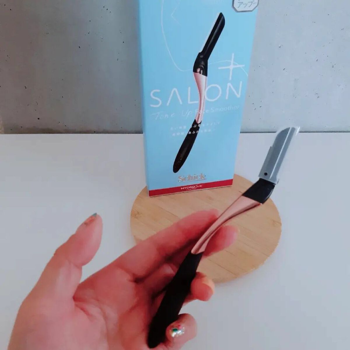 サロンプラス トーンアップ フェイススムーサー ホルダー（刃付き）/サロンプラス/シェーバーを使ったクチコミ（2枚目）